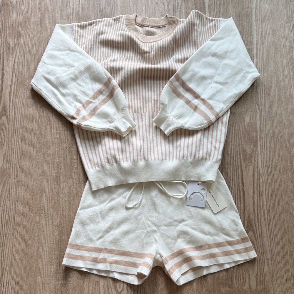 Commense Cream and Beige Striped Crewneck Sweater & Shorts Set